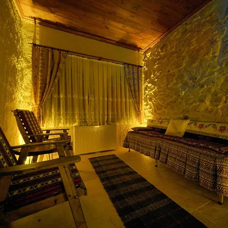 Babili Cappadocia Cave ホテル ネヴシェヒル