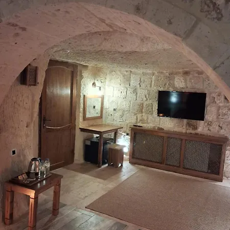 Babili Cappadocia Cave ネヴシェヒル