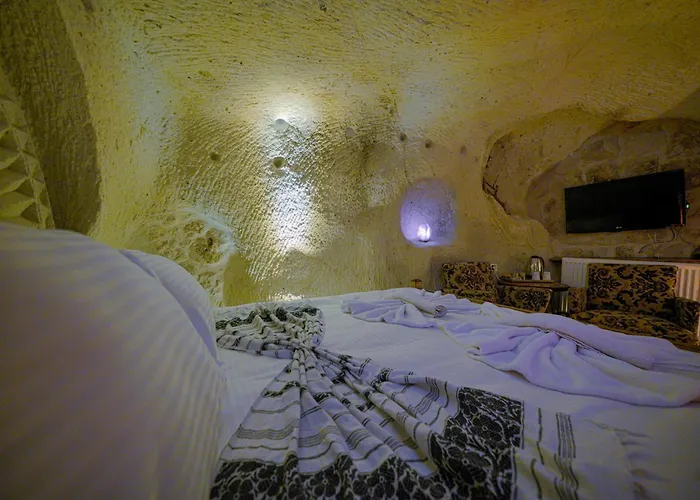 Babili Cappadocia Cave * Невшехир